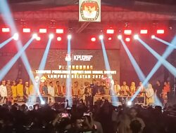 Gelar peluncuran pemilihan Bacabup, KPU Lamsel Undang band Tipe -X