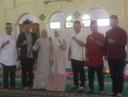 Ketua TP PKK Lamsel Hj. Winarni hadiri pengajian di desa Pematang Kalianda