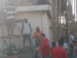 BBHAR Lamsel mengikuti kegiatan gotongroyong di desa Sukaraja dalam pembangunan Masid Jami Al Hidayah