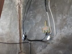 Tim P2TL PLN cabut meteran warga Kedaton tanpa menunjukan surat tugas