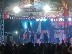 Dalam memeriahkan HUT RI ke 79, Pemdes Sukaratu adakan lomba karauke beregu