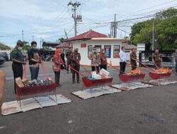 Kejari Lamsel musnahkan berbagai barang bukti tindak kejahatan