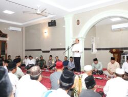 Safari Ramadan, Egi-Syaiful Salat Tarawih Masjid Baiturrahman Bakauheni