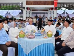 Bupati – Wakil Bupati Lamsel Gelar Silaturahmi dan Buka Puasa Bersama di Rumah Dinas