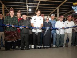 Bupati Lamsel Grand Opening Objek Wisata Senaya Beach