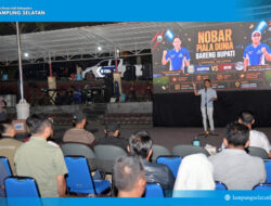 UMKM Raup Berkah dari Nobar Piala Dunia, Bupati Egi: Gema HELAU Gerakkan Ekonomi Rakyat dan Perkuat Gotong Royong