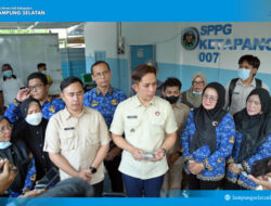 Usai Jenguk Siswi MI Ma’arif yang Masih Dirawat, Bupati Egi Minta BGN Suspend SPPG yang Belum Penuhi Standar